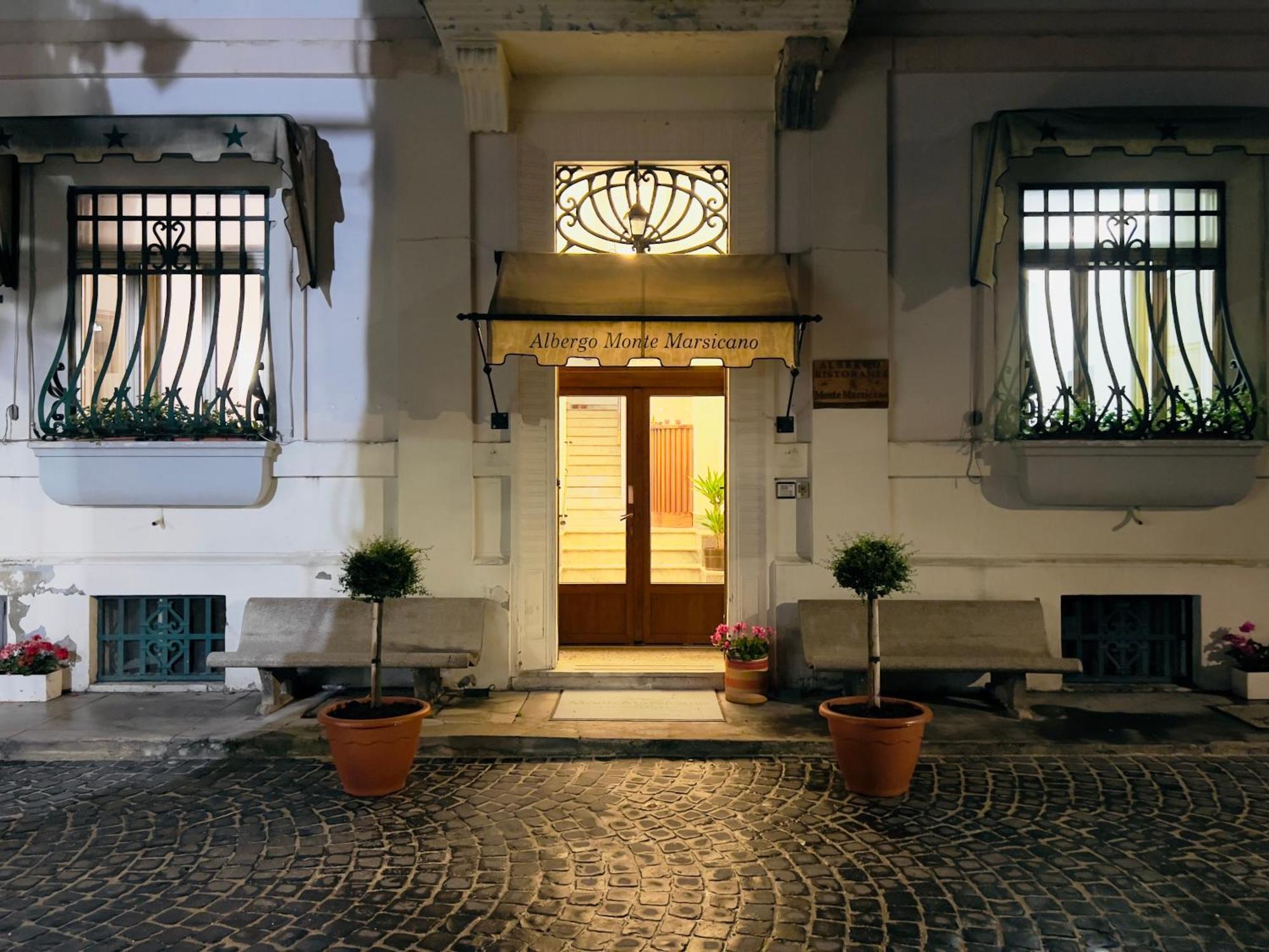 Monte Marsicano Hotel Pescasseroli Exteriér fotografie